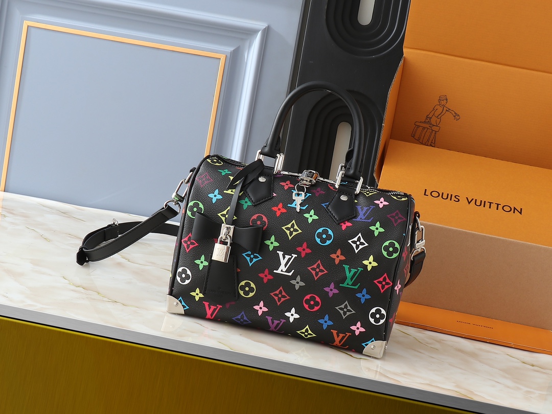 LV bag 57